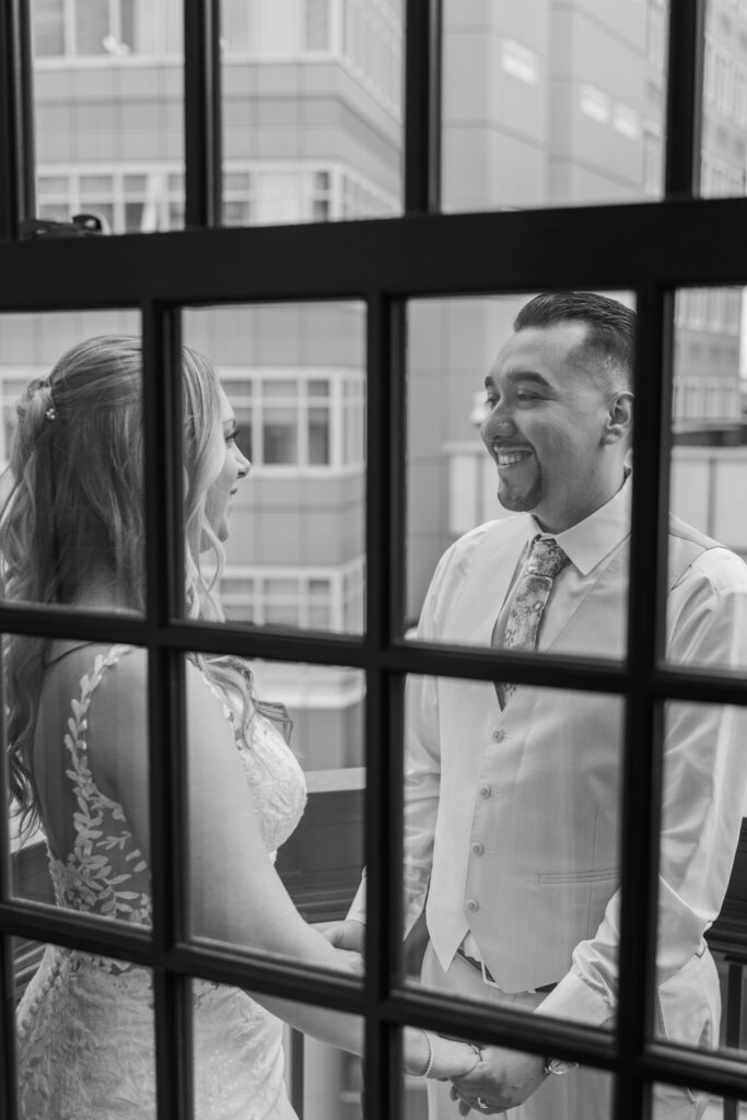 Stephanie and Kristian's Downtown Des Moines Wedding at The Tea Room and Greater Des Moines Botanical Garden_Claire Katan Creative Wedding Photography