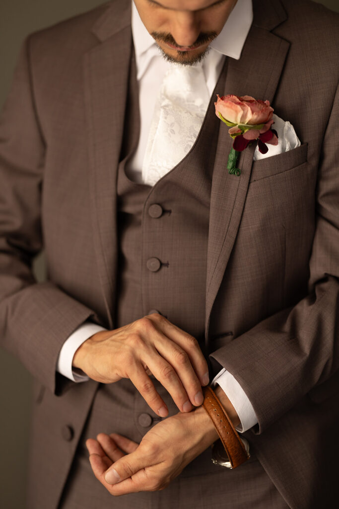 A chic, downtown omaha wedding at Lucile's in the Old Market featuring true color and black and white photography by Claire Katan Creative.