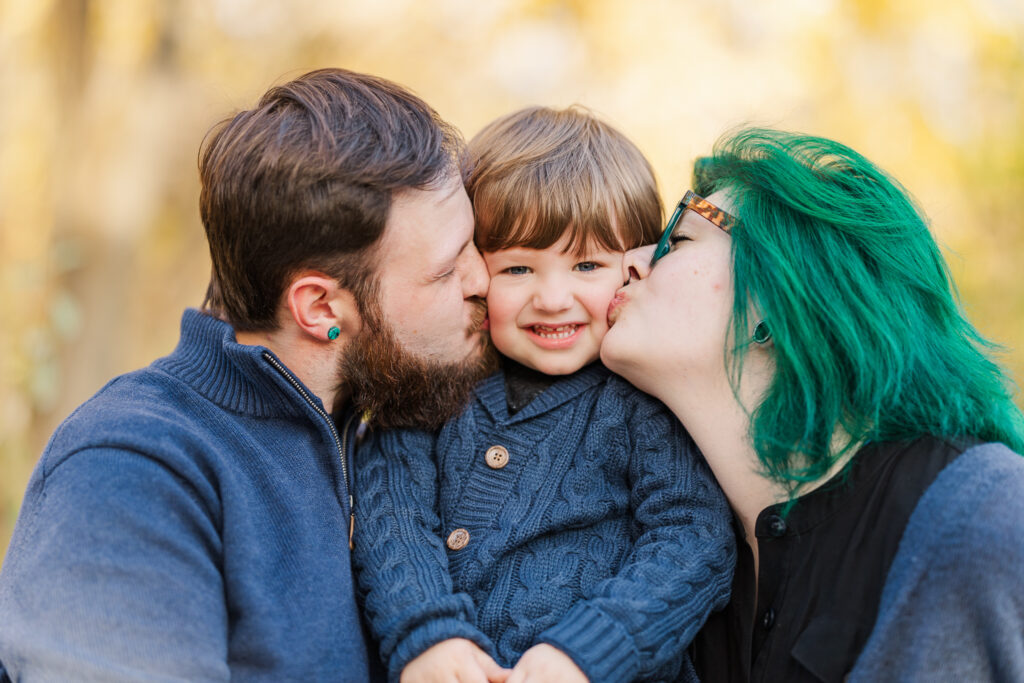 Extended family photo session at golden hour with Claire Katan Creative in Omaha.