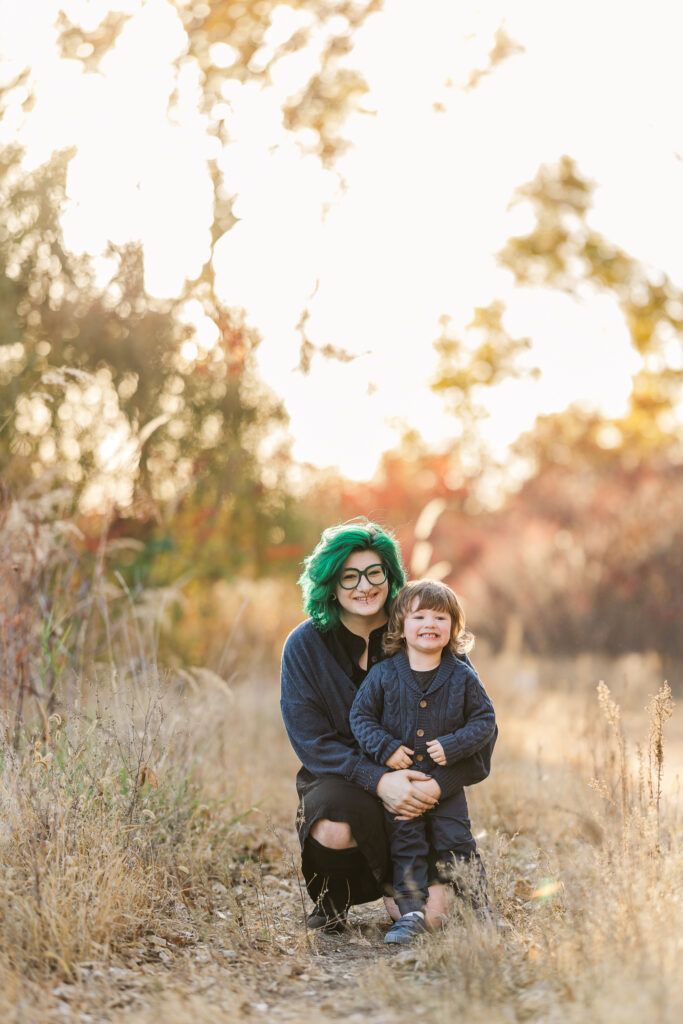 Extended family photo session at golden hour with Claire Katan Creative in Omaha.