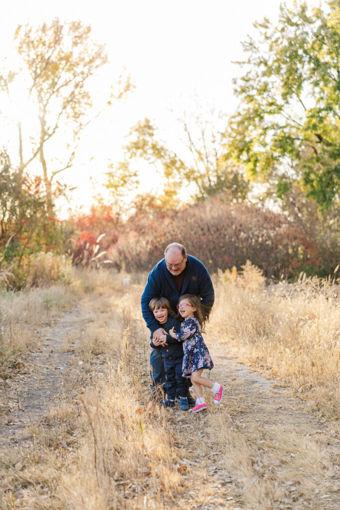 Extended family photo session at golden hour with Claire Katan Creative in Omaha.