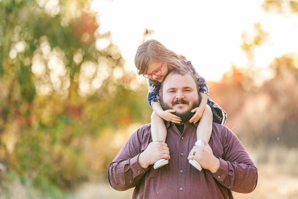 Extended family photo session at golden hour with Claire Katan Creative in Omaha.