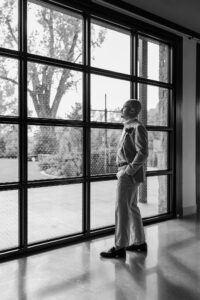 Michelle and Devin's Luxury Wedding at the Omaha Henry Doorly Zoo's Harper Event Center photographed by Claire Katan Creative