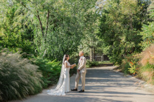 Michelle and Devin's Luxury Wedding at the Omaha Henry Doorly Zoo's Harper Event Center photographed by Claire Katan Creative
