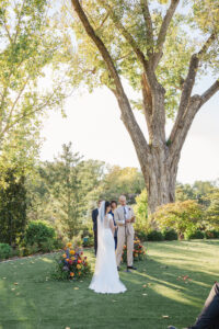 Michelle and Devin's Luxury Wedding at the Omaha Henry Doorly Zoo's Harper Event Center photographed by Claire Katan Creative